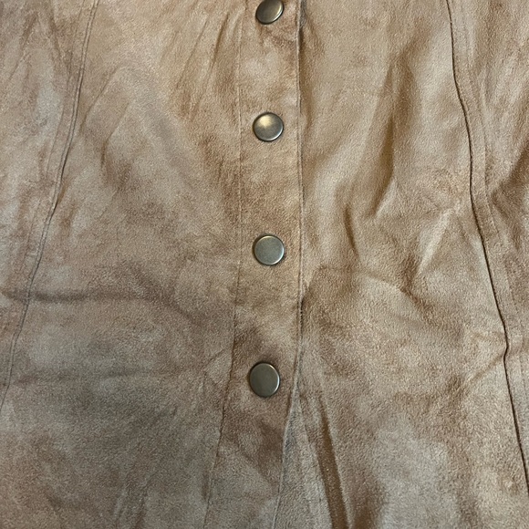 Brown suede skirt - Picture 2 of 4